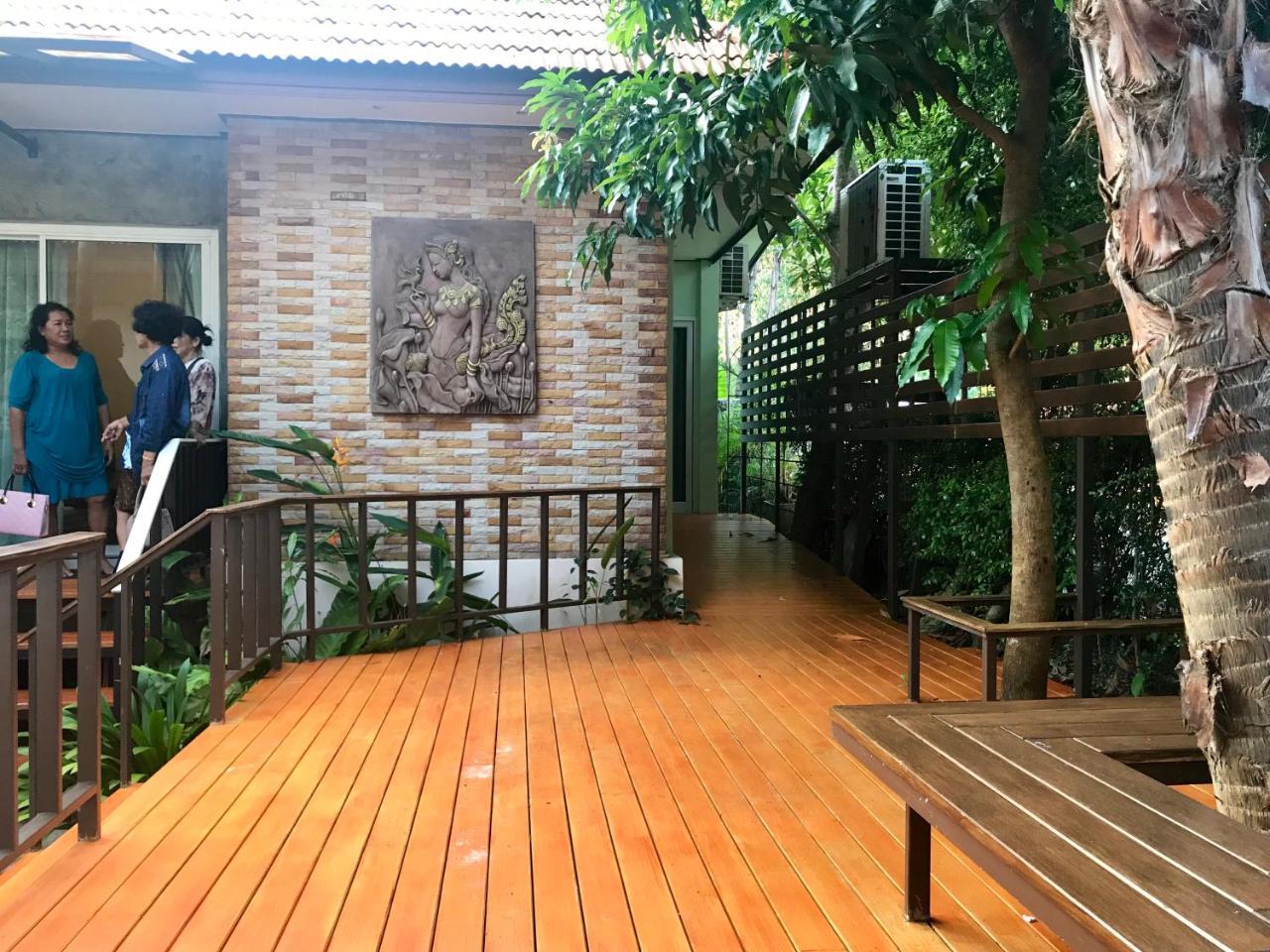 צ'אלונג Pennapa Chalet מראה חיצוני תמונה